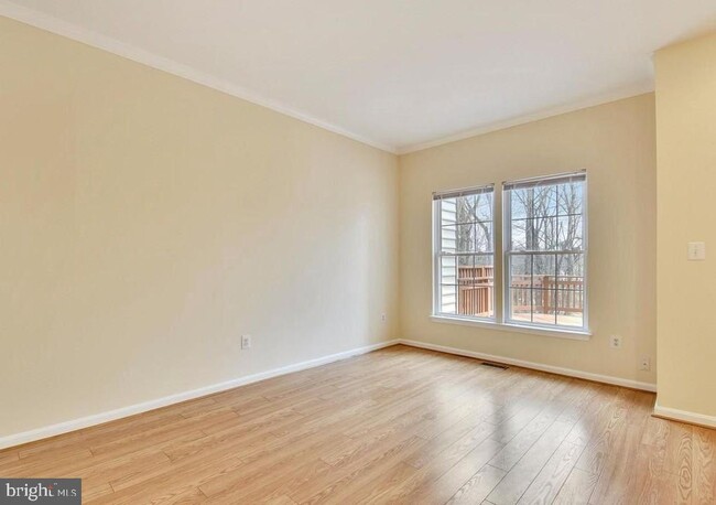 Building Photo - 64 Waddington Ln