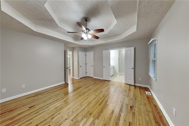 Building Photo - 1828 Danbury Ct