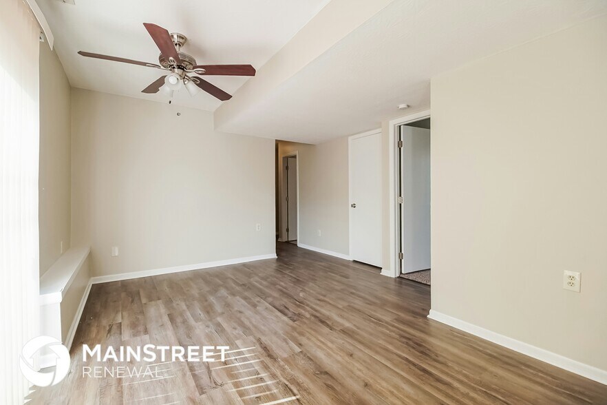 Building Photo - 1574 Autumn Village Dr