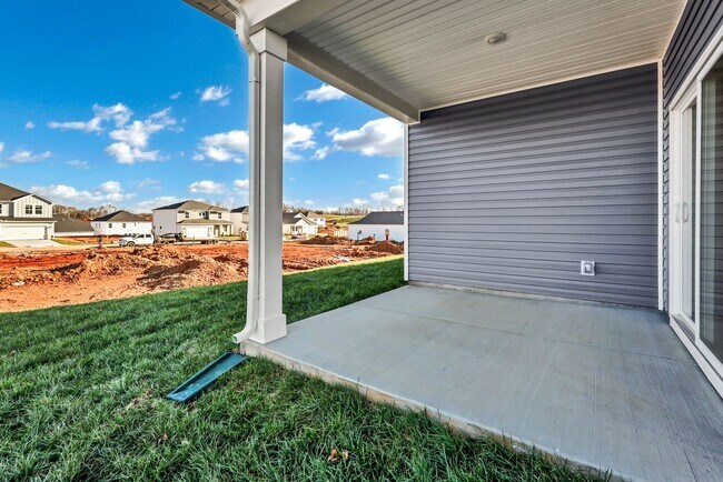 Building Photo - 2364 Woodmeadow Dr