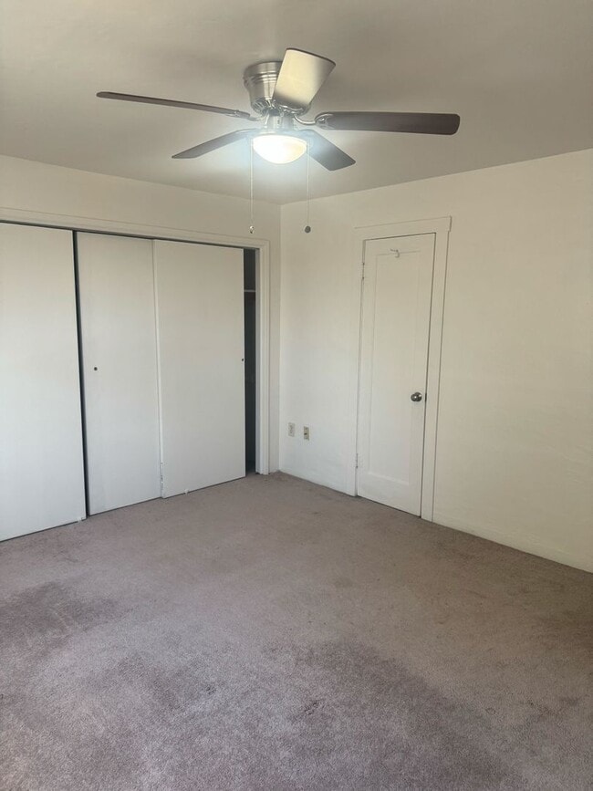 Building Photo - Charming and newly remodeled 2-bedroom, 1-...