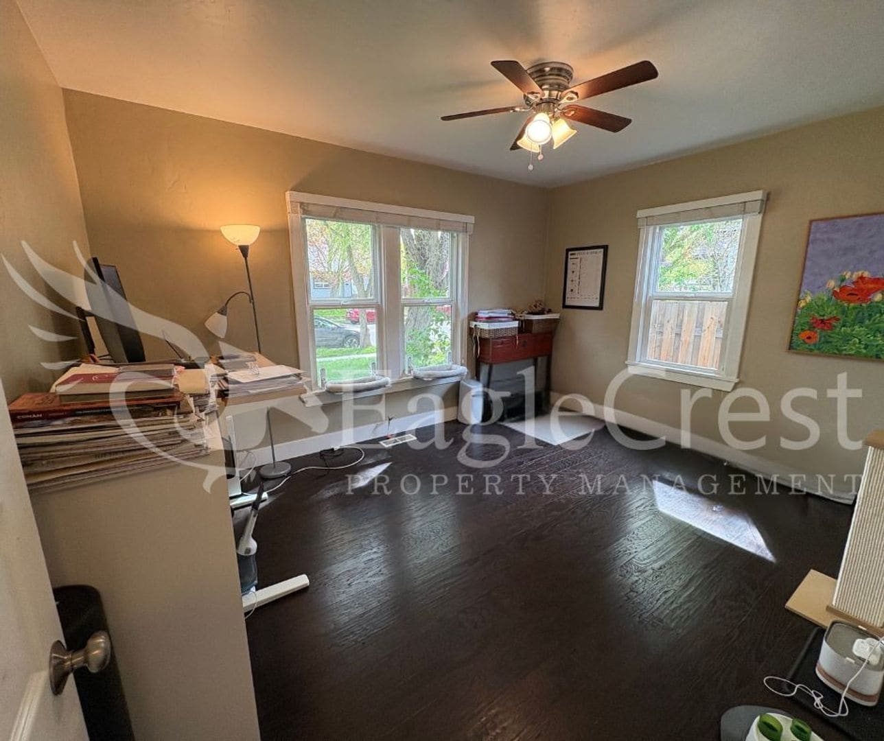 Building Photo - Spacious 3BR/2BA Home with Additional Living Space & Entertainer’s Backyard