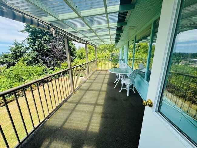 Building Photo - 3 bed/2 Bath, Spacious Home in Mount Verno...