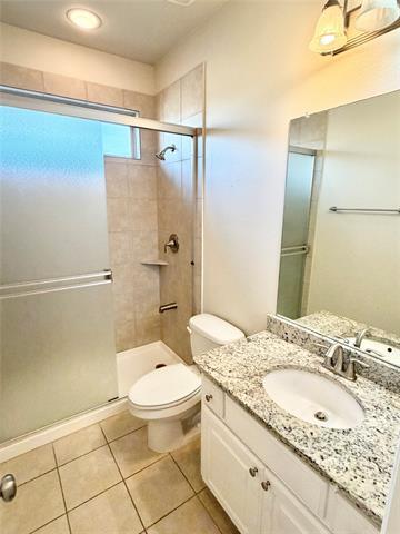 Building Photo - 1500 Grove Dr