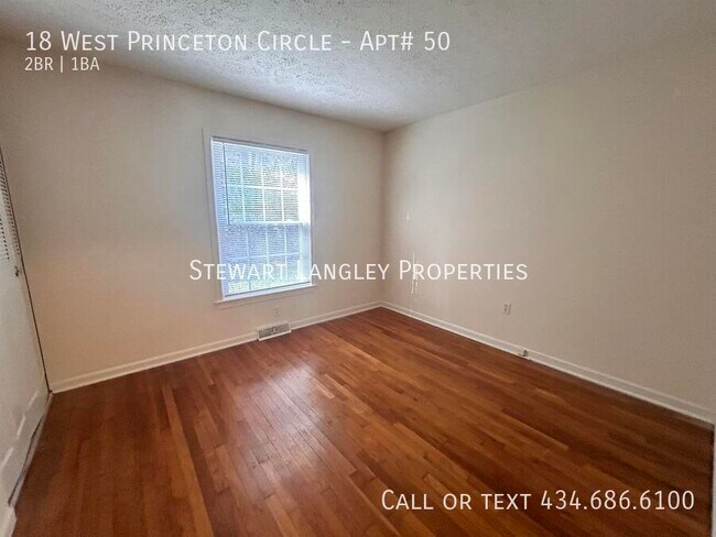 Building Photo - 18 W Princeton Cir Cir
