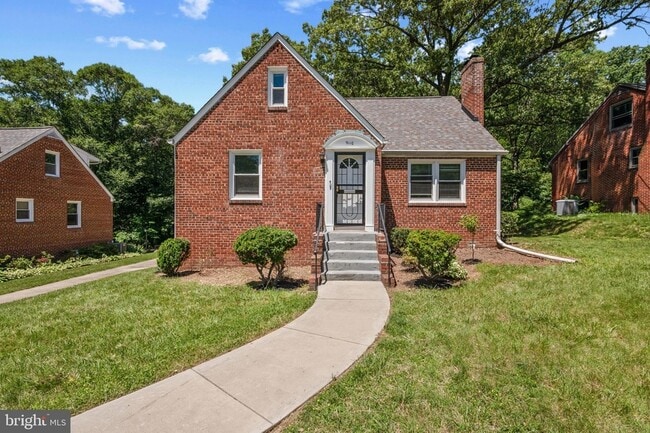 Building Photo - 9110 Autoville Dr