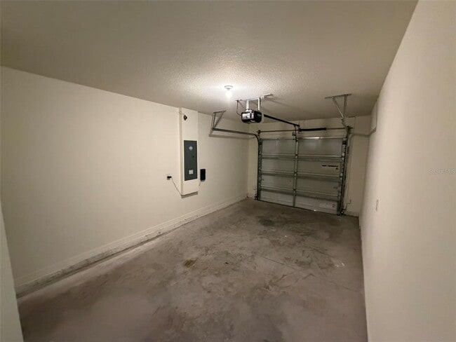 Building Photo - 6609 SW 81st Lp
