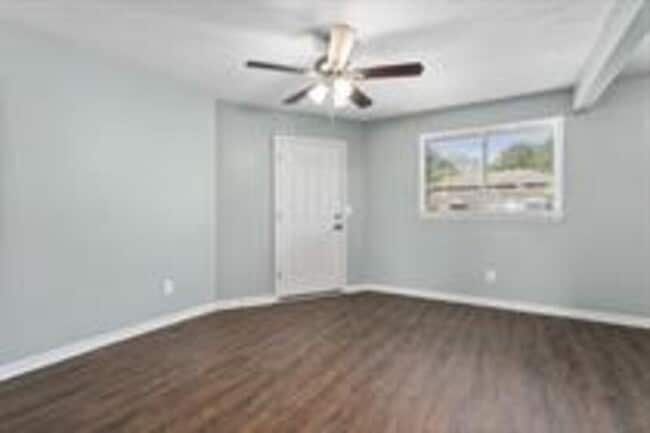 Building Photo - 4829.5 NW Homestead Terrace