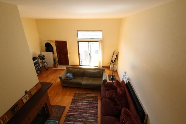 Building Photo - Spacious 3 Bedroom + Bonus Room Townhome with 2-car garage