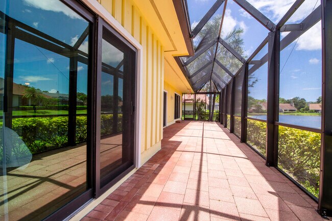 Building Photo - 1 Wycliff Rd