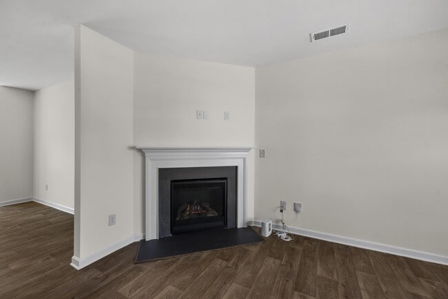 Building Photo - 7237 Finnigan Rd