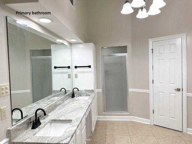 Building Photo - 3046 Dee Ann Dr