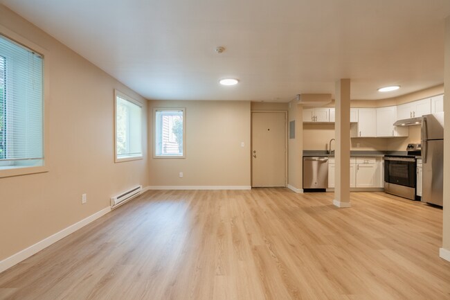 Interior Photo - East Vista