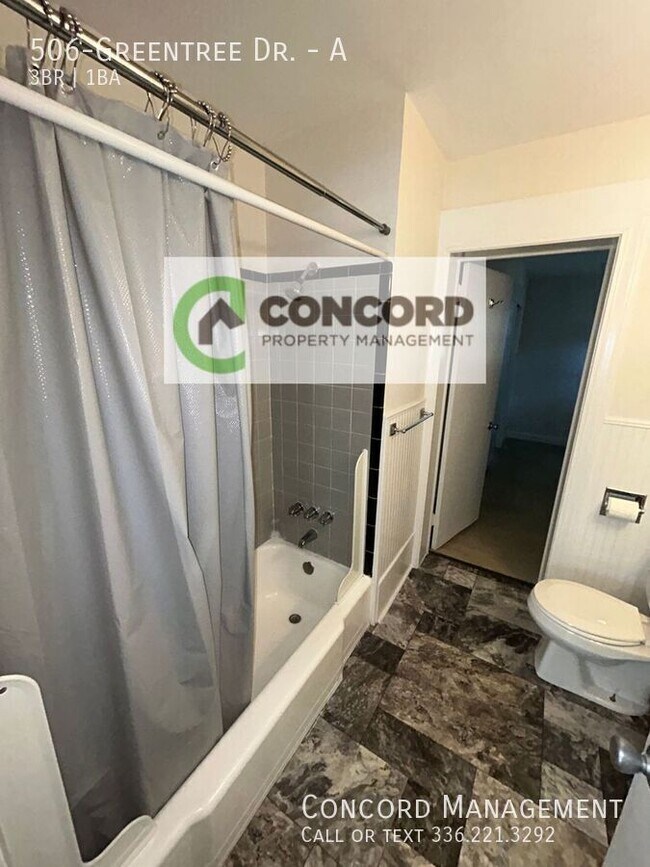 Building Photo - 506-Greentree Dr.-A