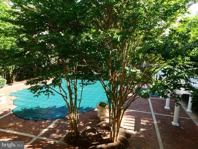 Building Photo - 11750 Old Georgetown Rd