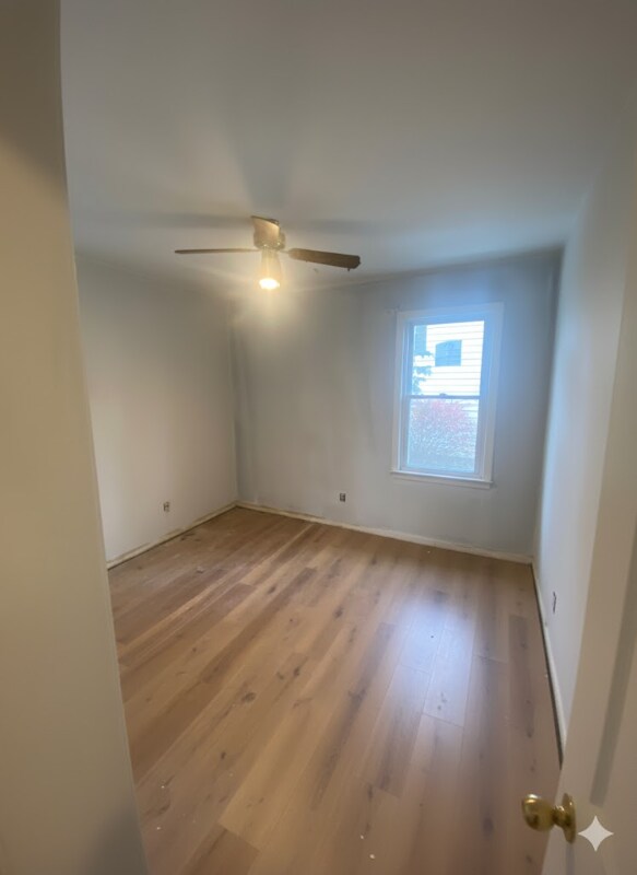 Building Photo - 15917 Corkhill Rd