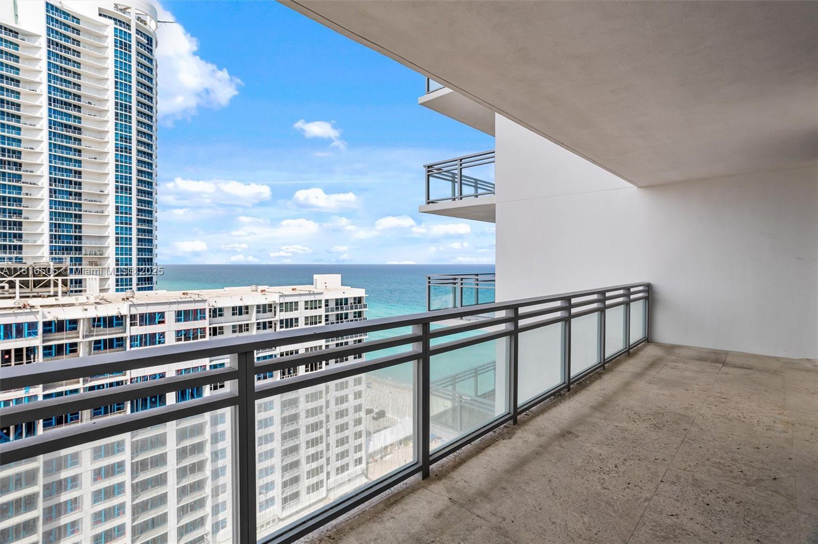 Building Photo - 3535 S Ocean Dr