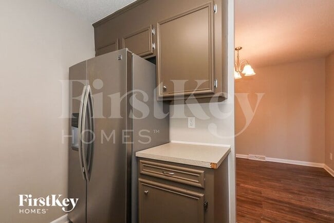 Building Photo - 8508 Woodthorn Pl