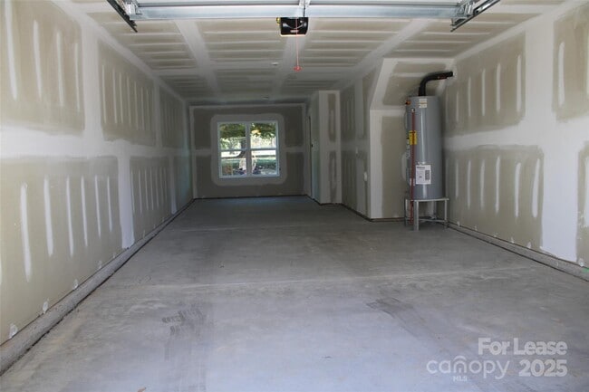 Building Photo - 1340 Hamilton St