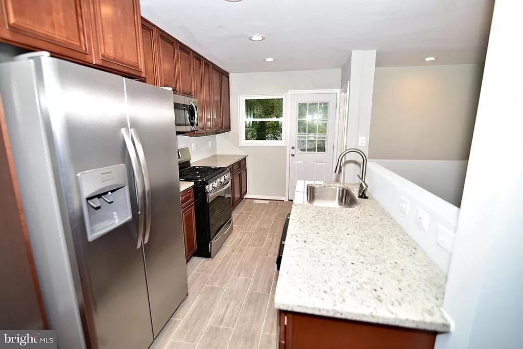 Building Photo - 6900 Lansdale St