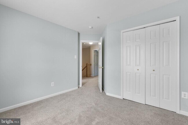 Building Photo - 6381 Stockbridge Overlook Ct
