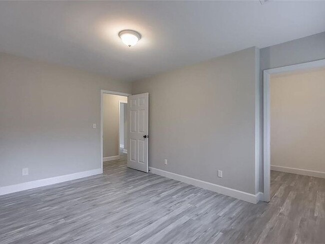 Building Photo - 4056 Dallas Acworth Hwy NW