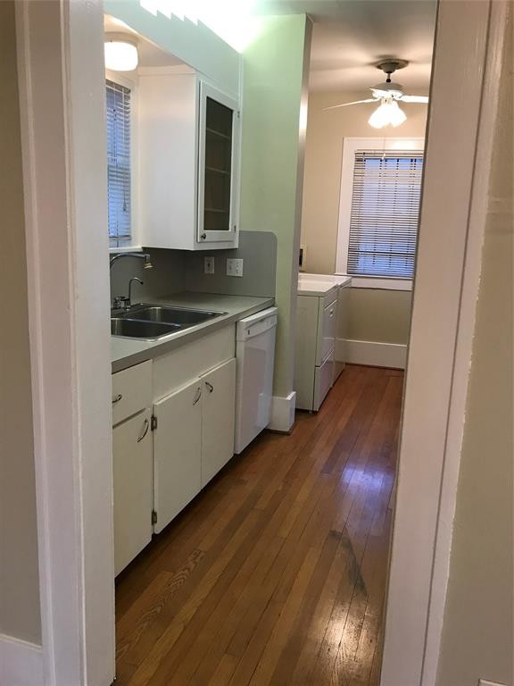 Building Photo - 1719 Dunlavy St