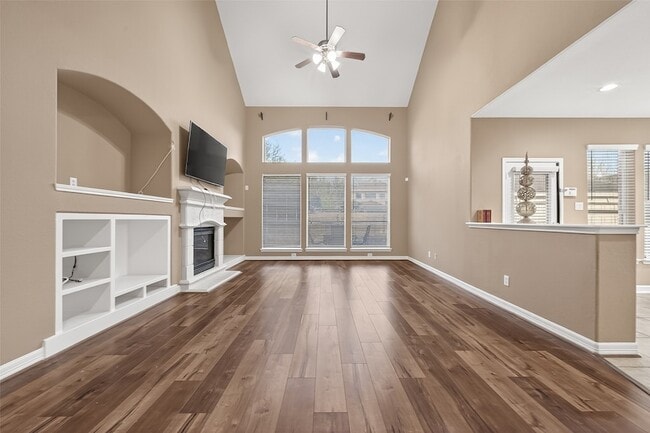 Building Photo - 21103 Falcon Creek Ct