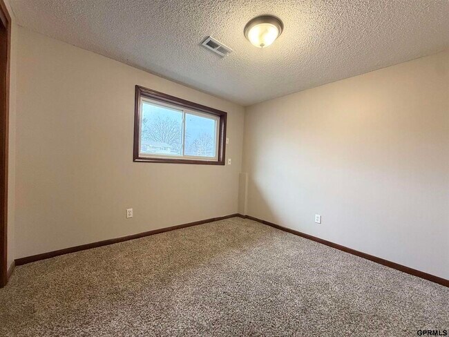 Building Photo - 9723 Ogden Cir