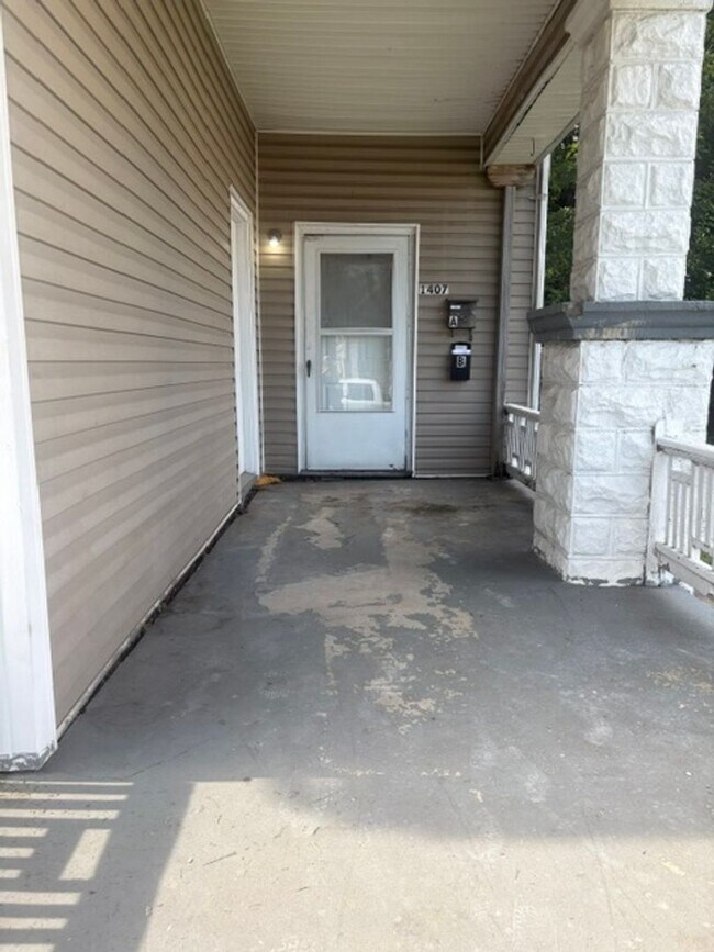 Building Photo - 1407 Fountain Ave