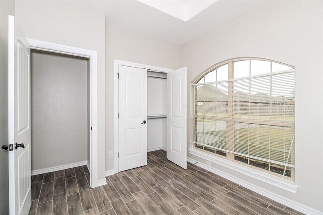 Building Photo - 19421 Sky Blue Ct