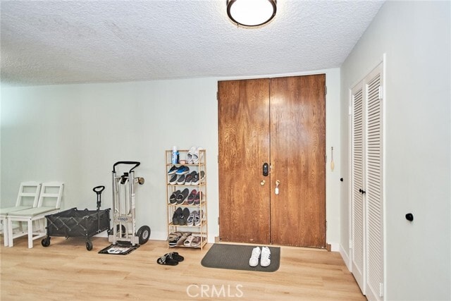 Building Photo - 6124 Buckingham Pkwy