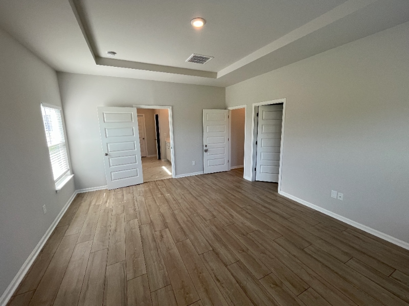 Building Photo - 5004 Del Corso St