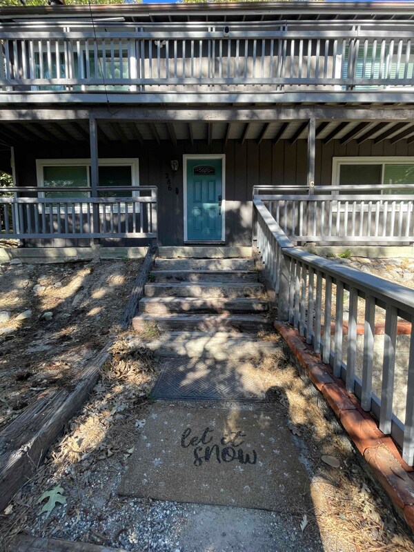 Building Photo - 286 La Casita Dr