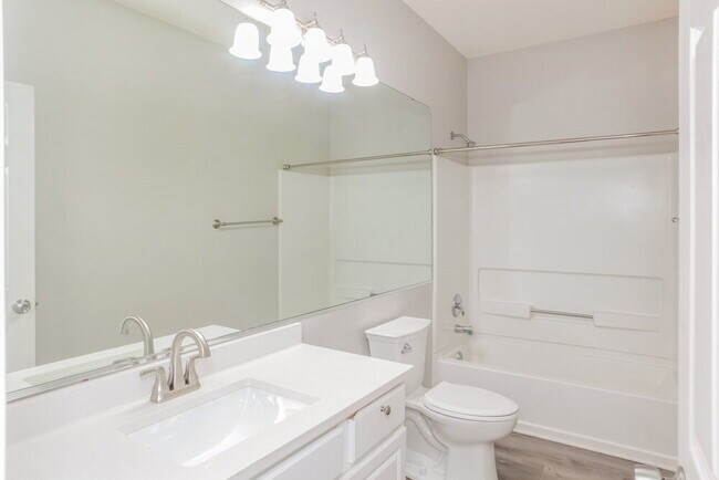 Building Photo - 3500 Limelight Ln