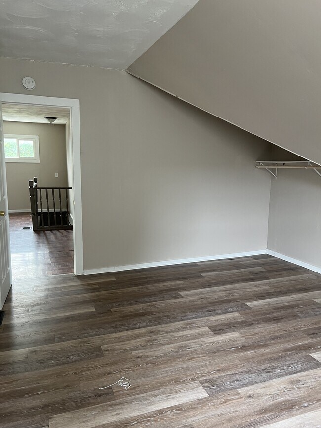 Building Photo - 6 Schley Pl