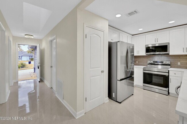 Building Photo - 181 Aruba Ln