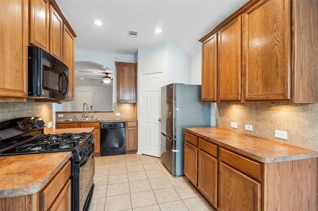 Building Photo - 15838 Lost Anchor Way Ln