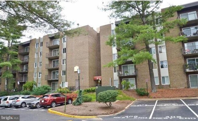 Building Photo - 60 S Van Dorn St