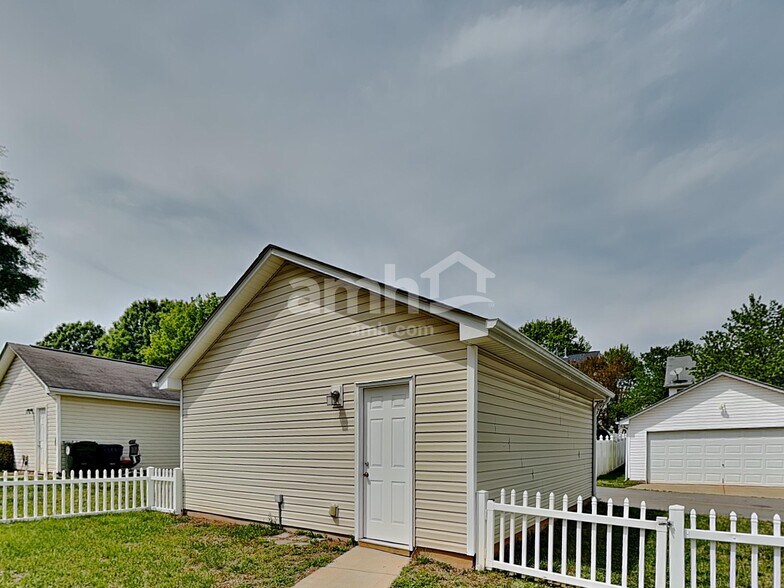 Building Photo - 11616 Truan Ln