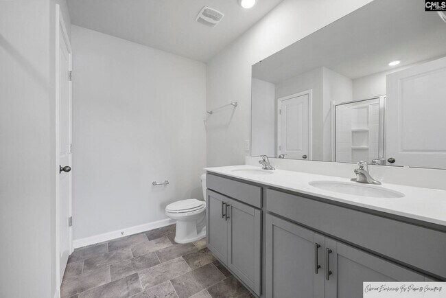 Building Photo - 148 Rushton Dr