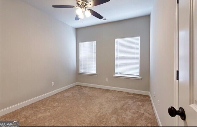 Building Photo - 3312 Sangster Way