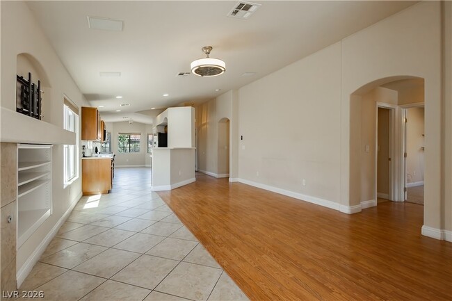 Building Photo - 6704 Arctic Breeze St