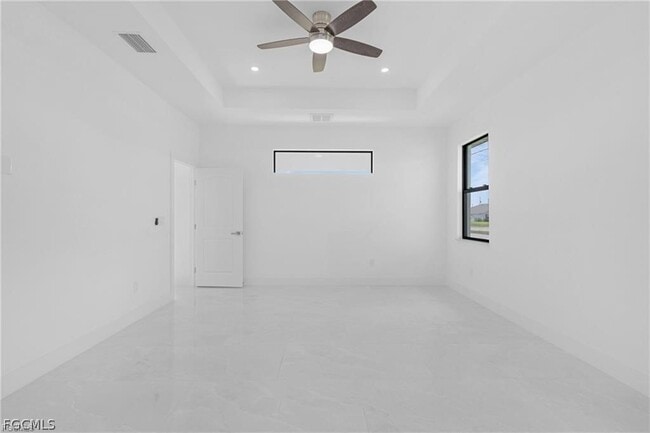 Building Photo - 2001 NW 25th Ave