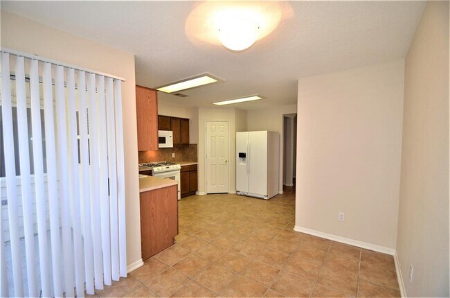 Building Photo - 2307 Stiller Ridge Way