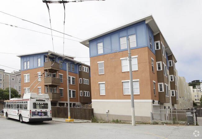 Building Photo - 770 La Playa St
