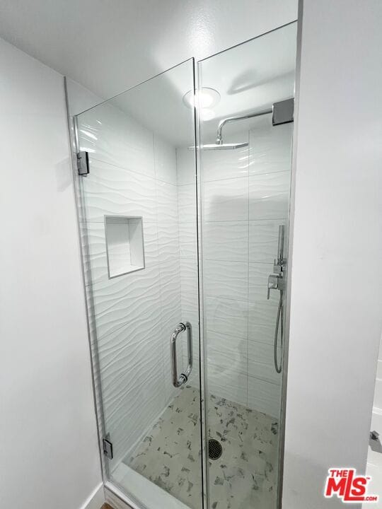 Building Photo - 10390 Wilshire Blvd