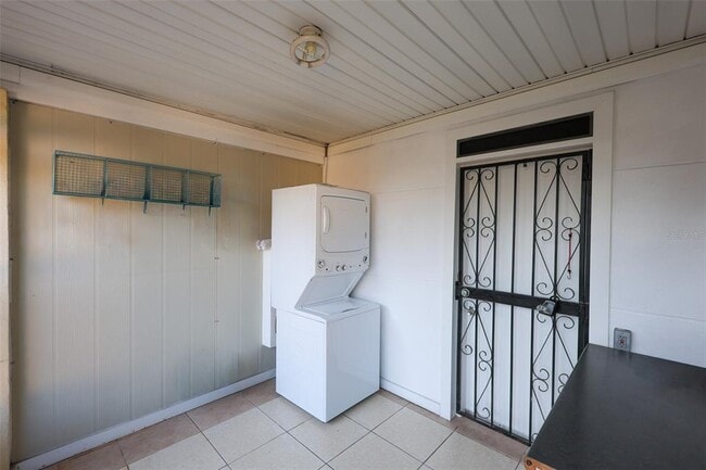 Building Photo - 3104 W North A St