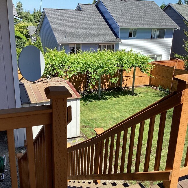Building Photo - Beautifully Updated 4-Bedroom Home in Soug...