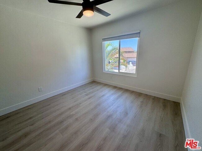 Building Photo - 2863 Carmar Way